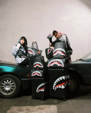 SHARKS IN PARIS HYPER PUFF TOILETRY BRICK